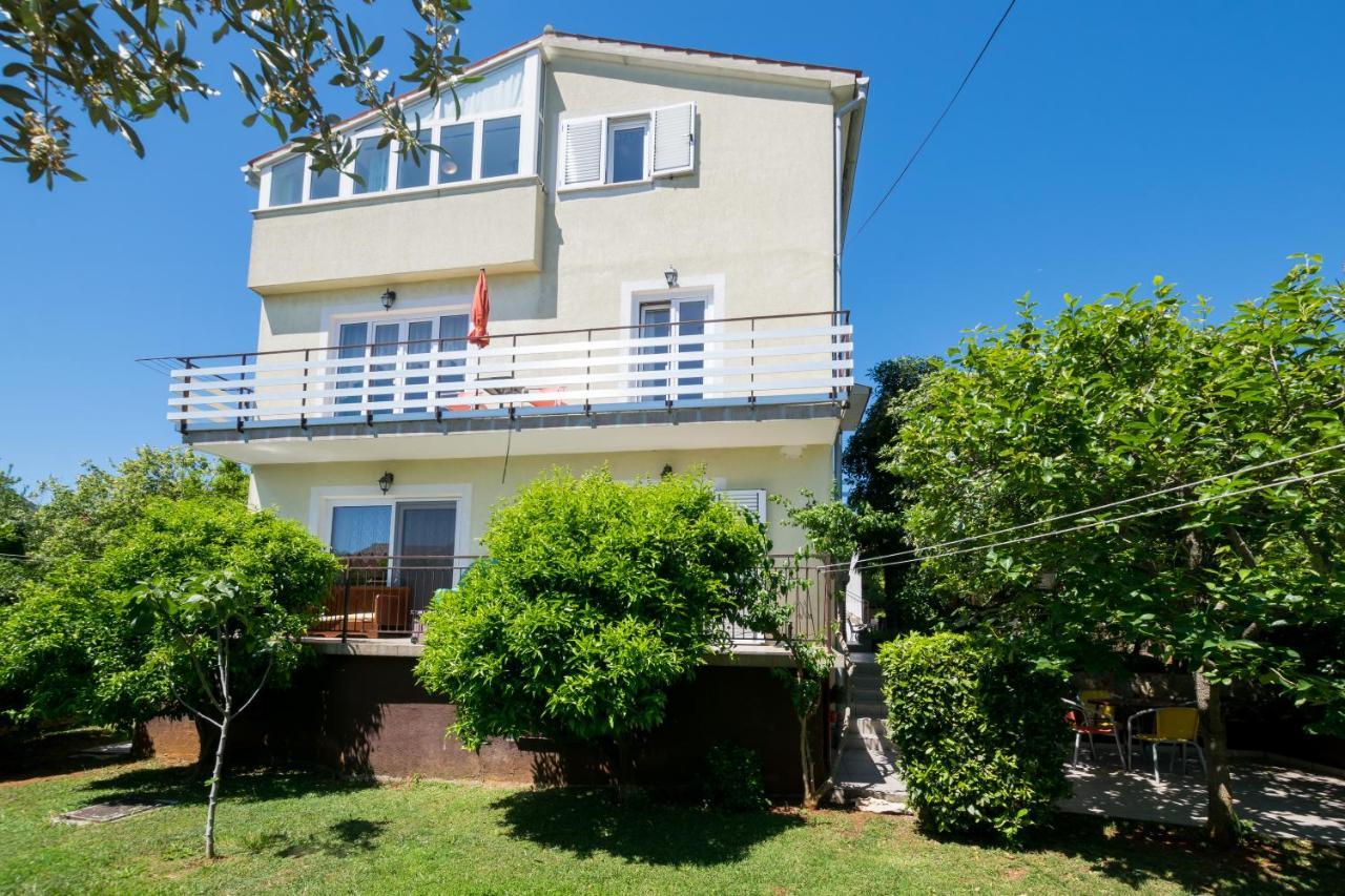 Cozy Apartments Emina Near The Sea Премантура Екстериор снимка